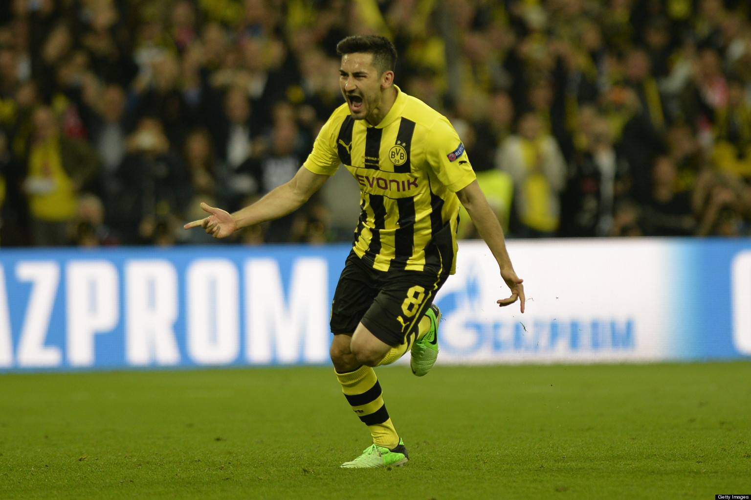 2,944 Borussia Dortmund Ilkay Gündogan Photos & High Res