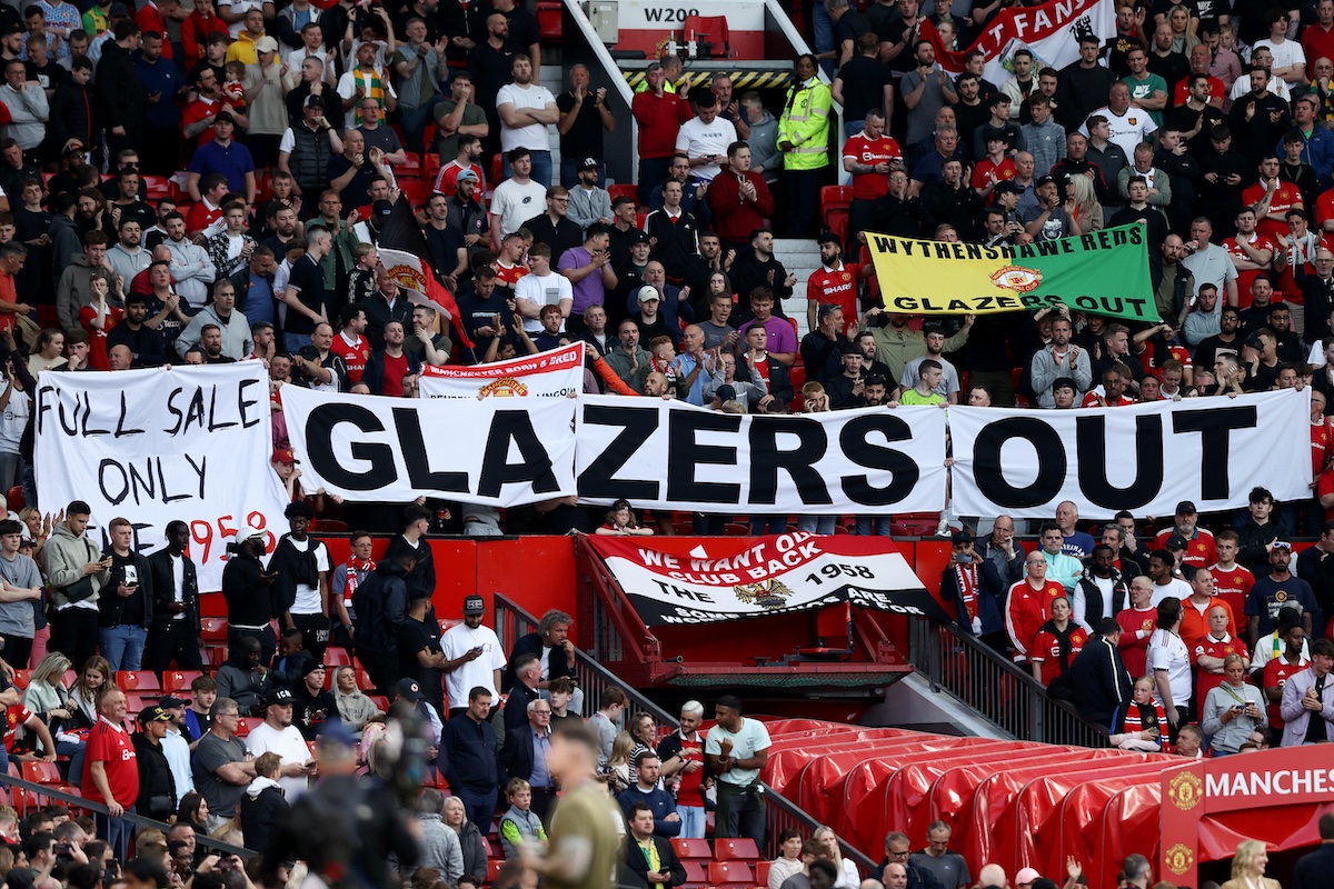 Manchester United fans protesting against the Glazers