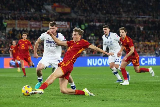 Dean Huijsen making a tackle during his time at Roma