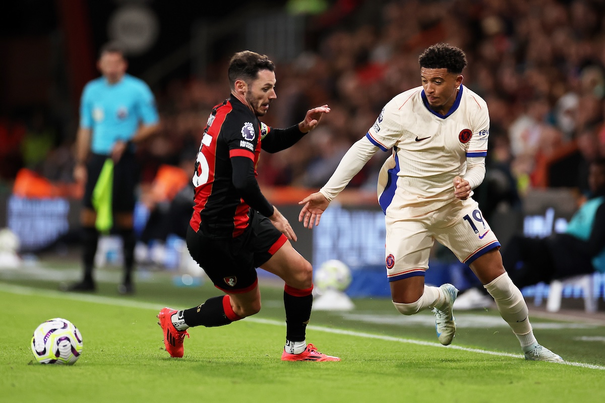 Jadon Sancho in action for Chelsea