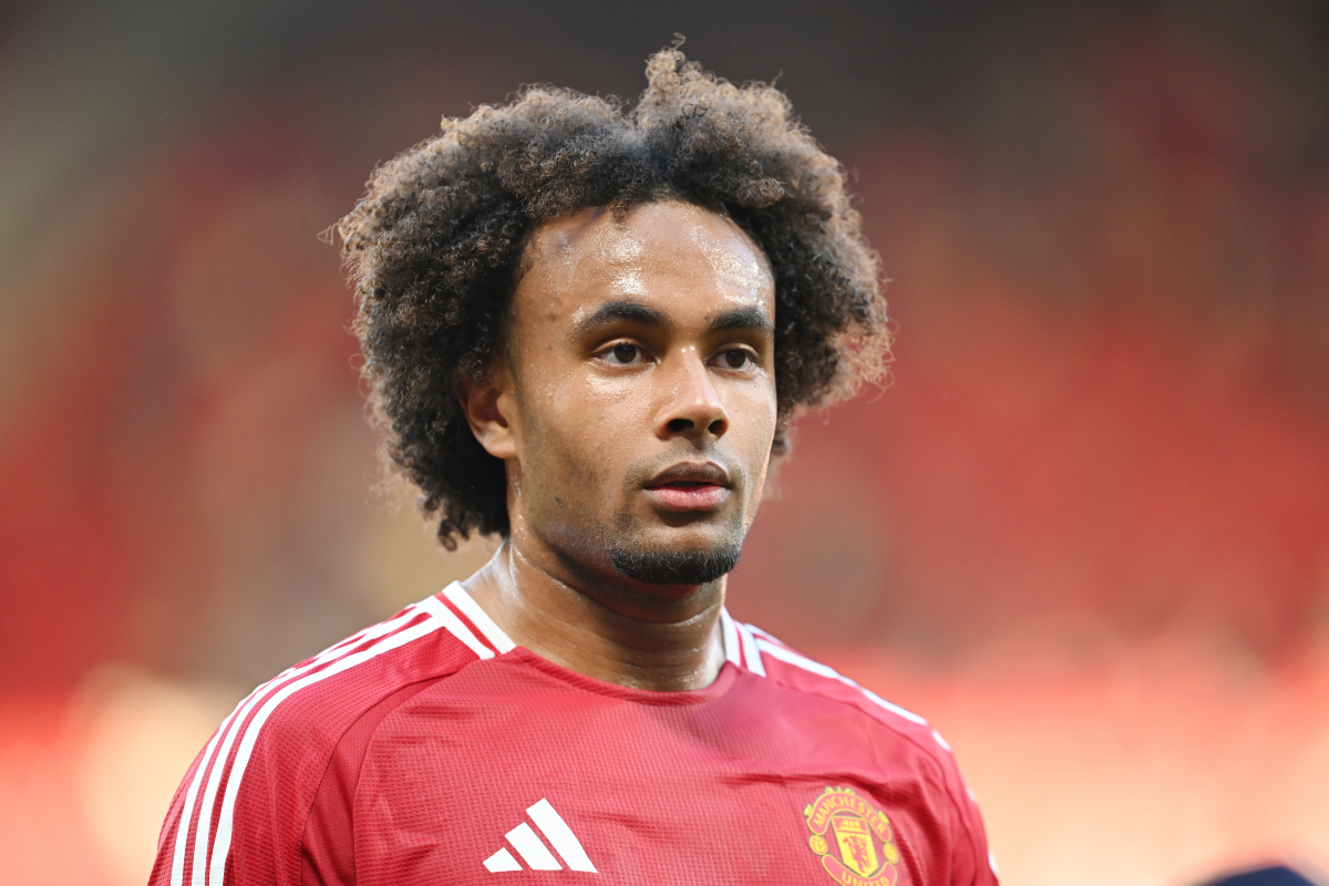 Joshua Zirkzee is reportedly considering a mid-season move away from Manchester United.