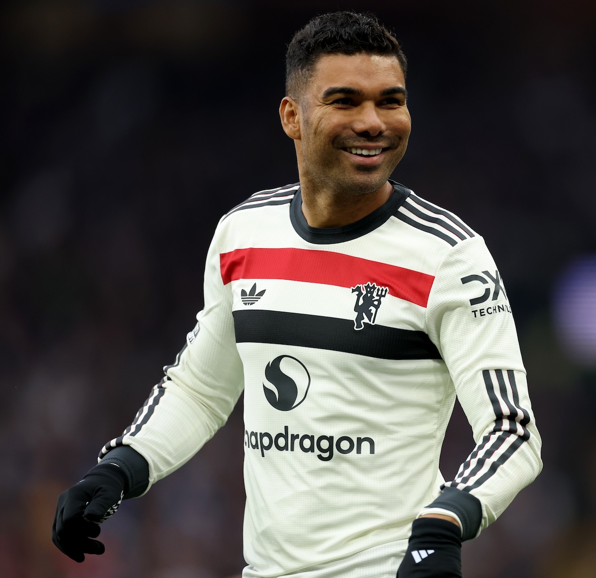 Manchester United want to cash in on Casemiro in January