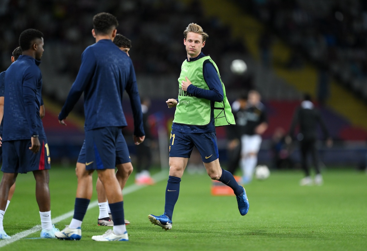 Frenkie De Jong remains a target for Manchester United