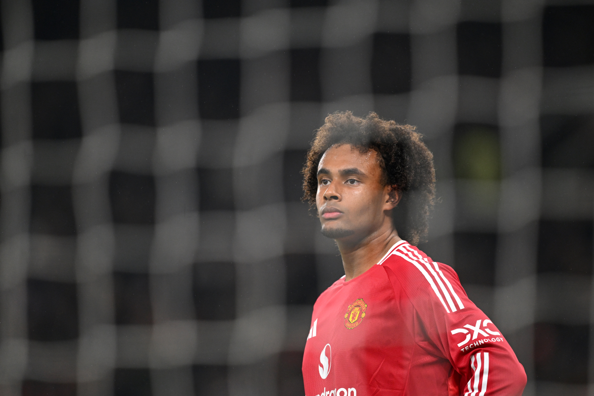 Joshua Zirkzee must improve at Manchester United