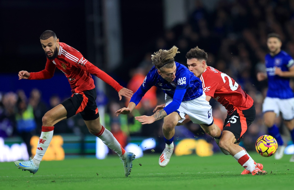 Kobbie Mainoo could partner Manuel Ugarte in midfield