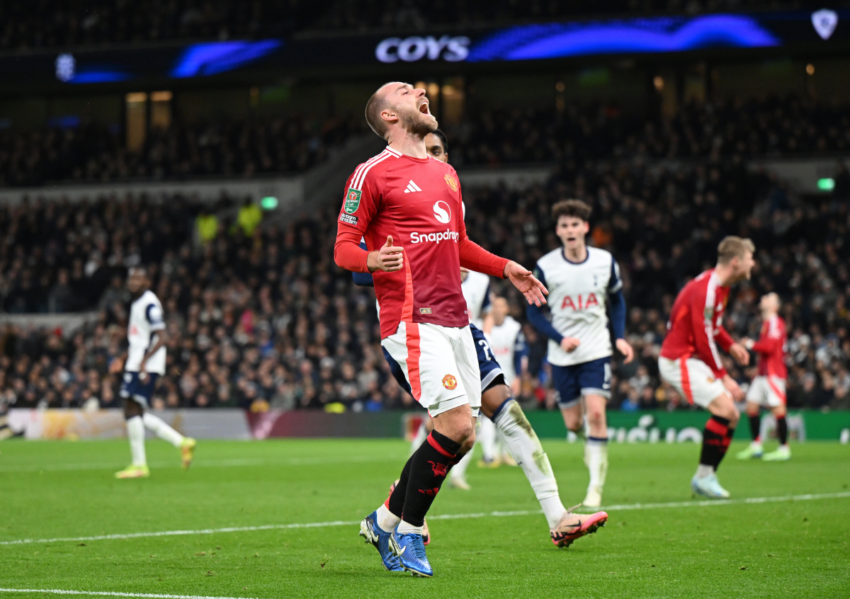 Christian Eriksen reacts to a missed chance.
