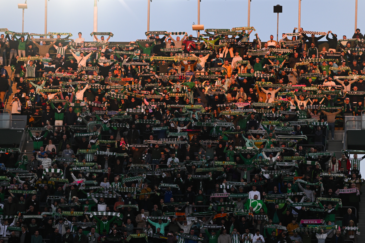 A general view of Real Betis fans holding up their scarves prior to kick-off vs Barcelona.