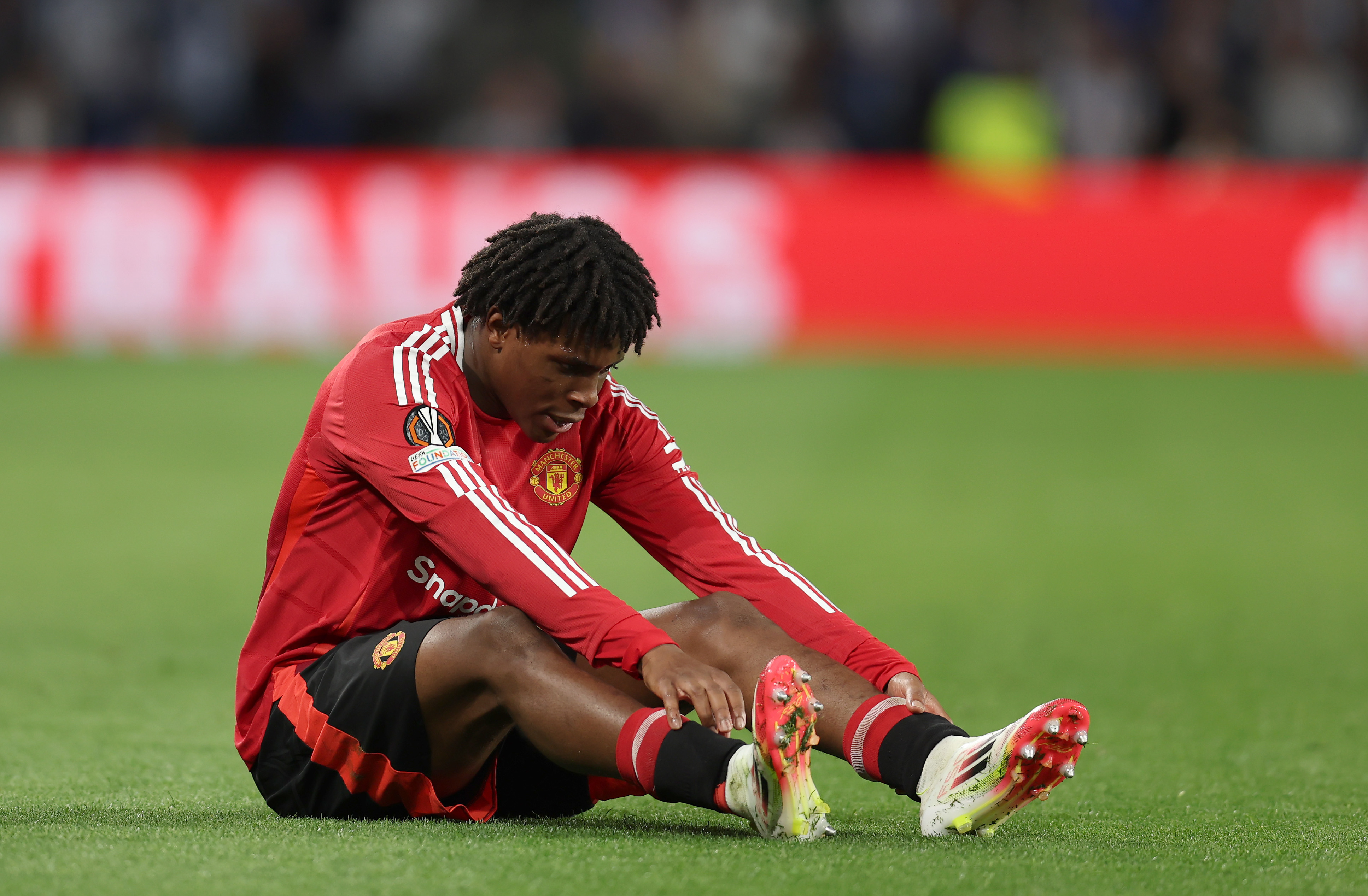 Patrick Dorgu in action for Man United
