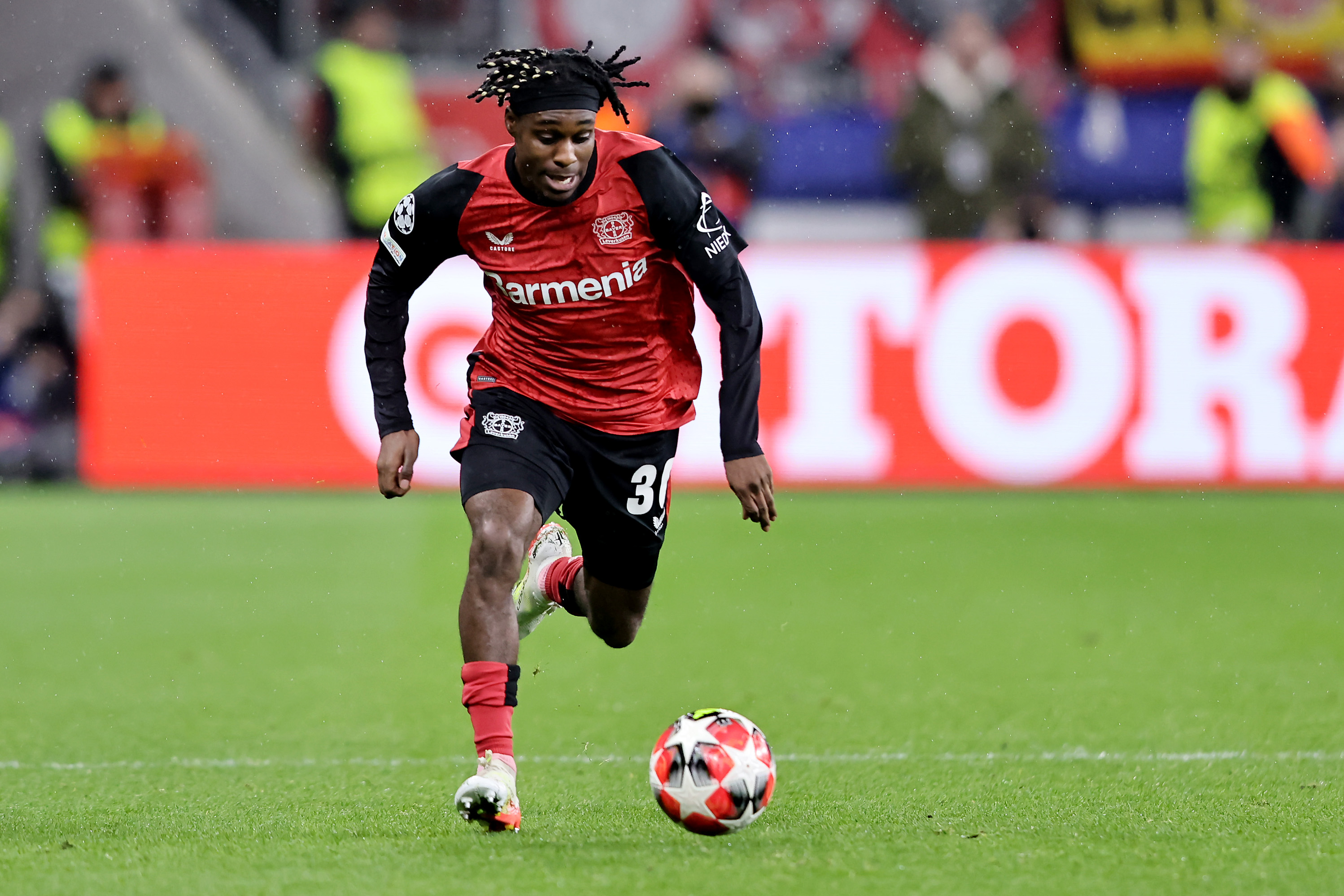 Jeremie Frimpong in action for Bayer Leverkusen.