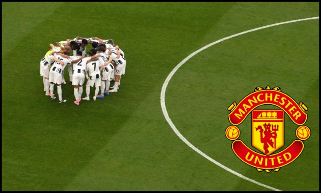 Juventus players huddle before kick-off in the Club World Cup.