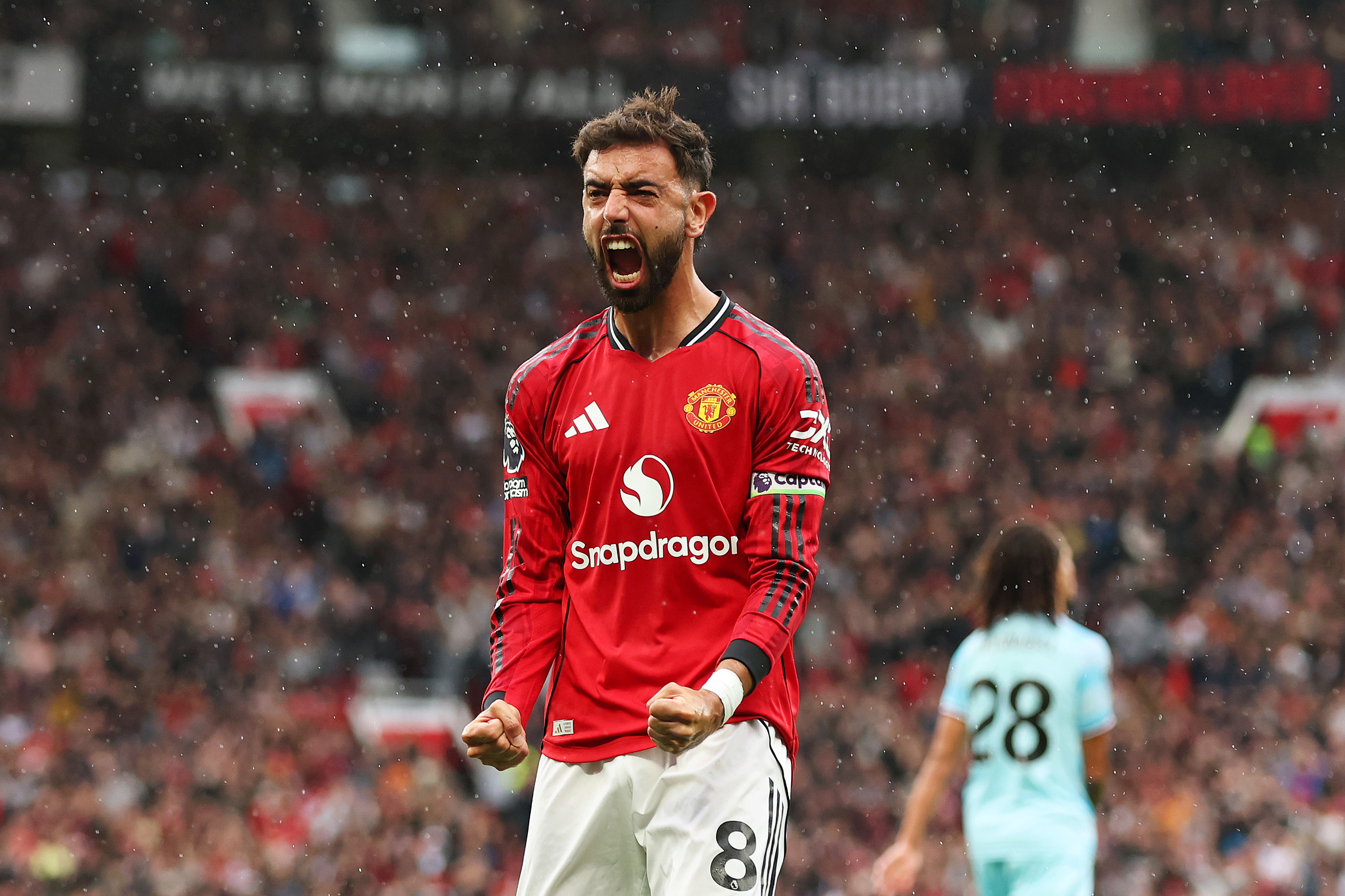 Bruno Fernandes celebrating