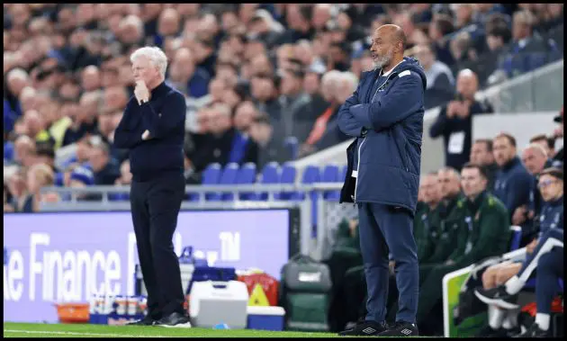 David Moyes and Nuno Espirito Santo watch on from the touchline.