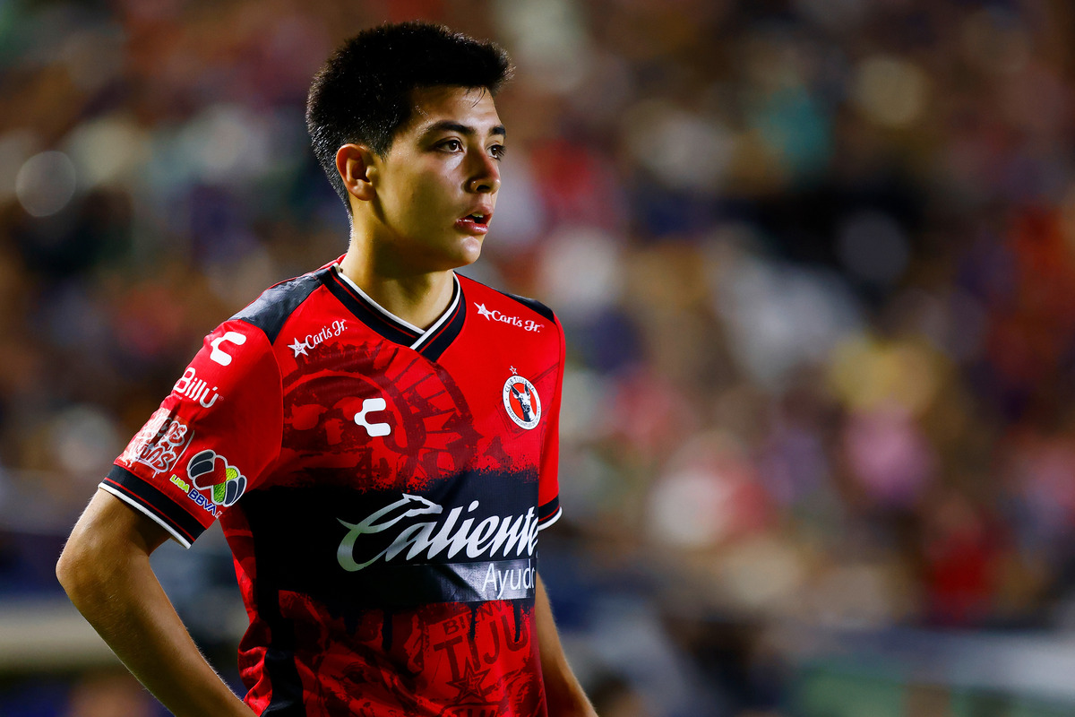 Gilberto Mora looking on