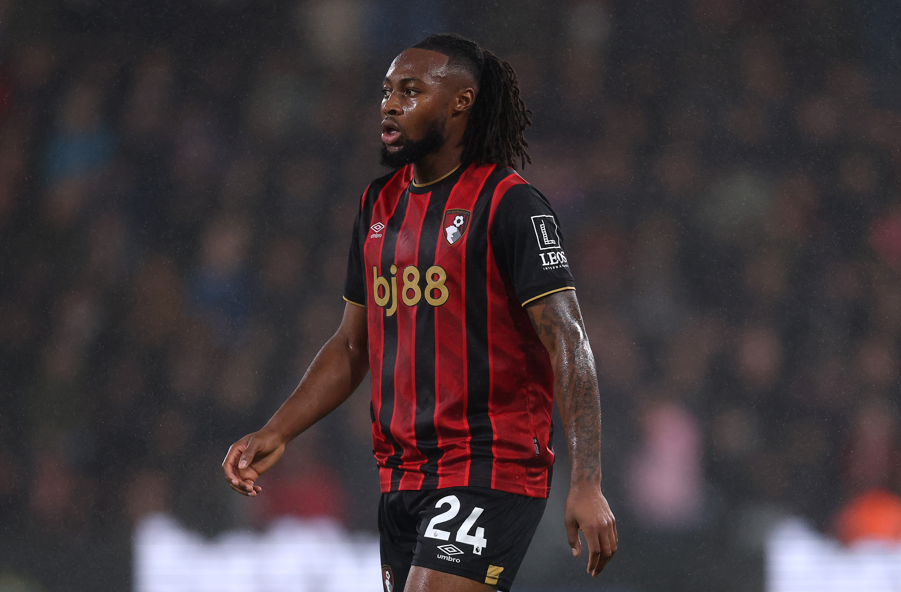Antoine Semenyo in action for Bournemouth vs Fulham.