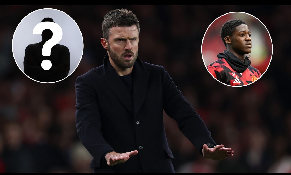 Michael Carrick on the sidelines